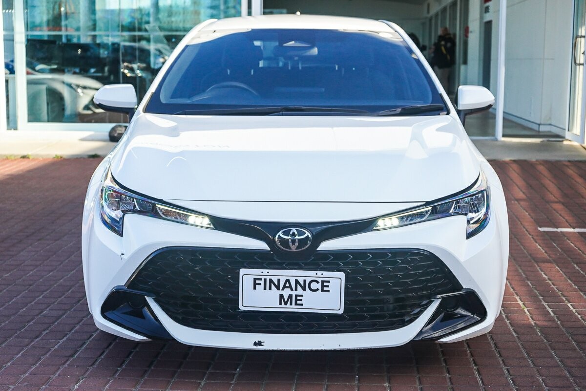 Toyota Corolla image 3