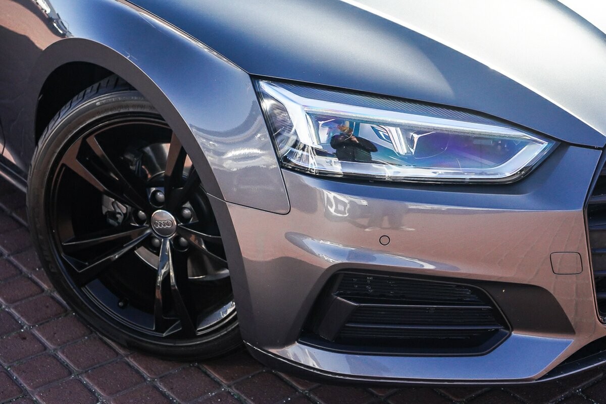 Audi A5 image 2