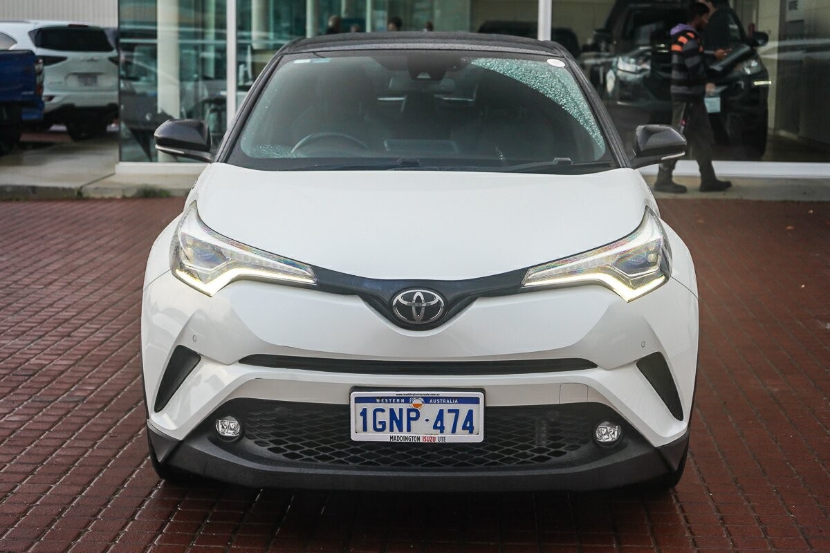 Toyota C-hr image 3