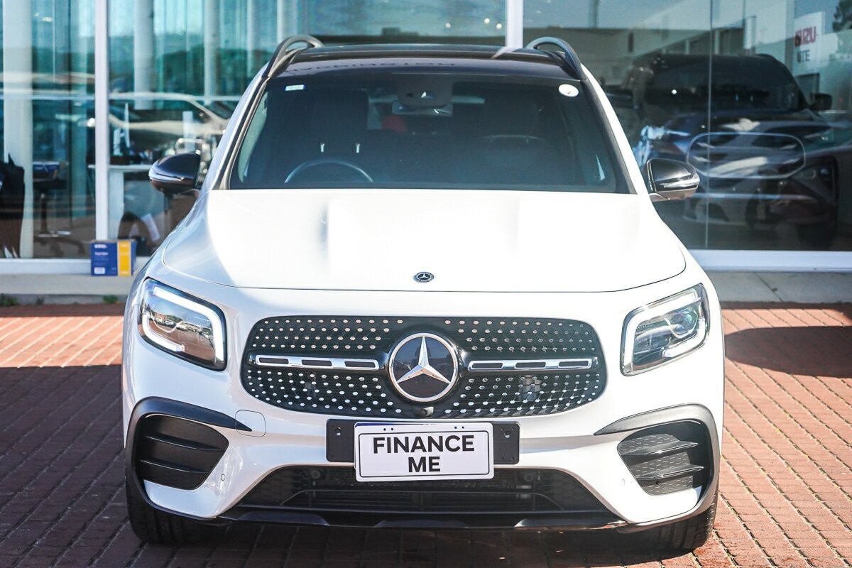 Mercedes Benz Glb-class image 3