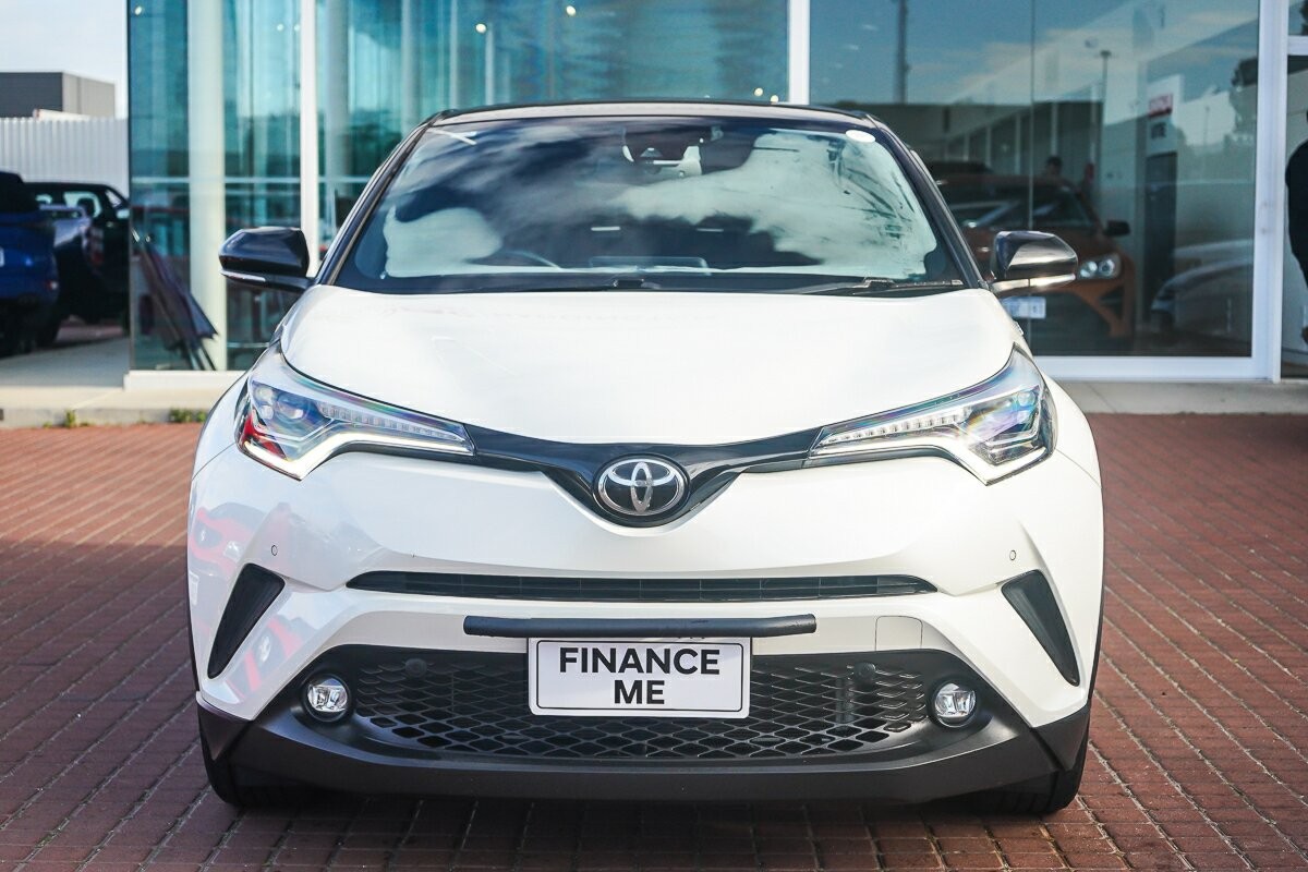 Toyota C-hr image 3