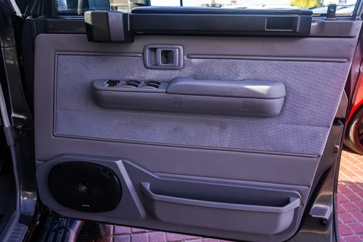 Toyota Landcruiser image 4