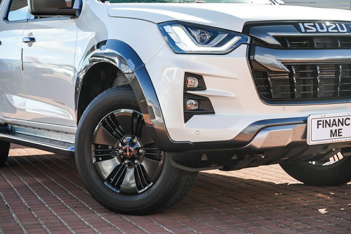 Isuzu D-max image 2