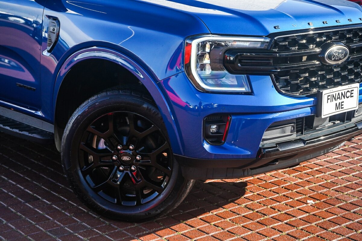 Ford Everest image 2