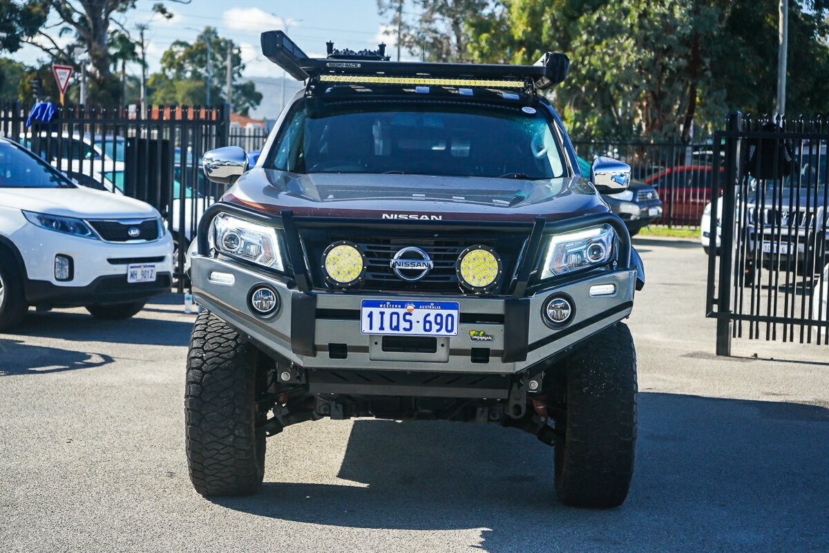 Nissan Navara image 3