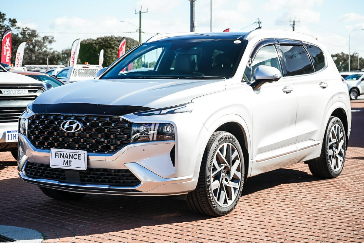 Hyundai Santa Fe image 4