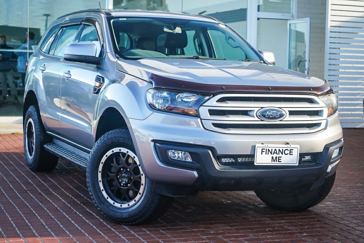 Ford Everest image 1