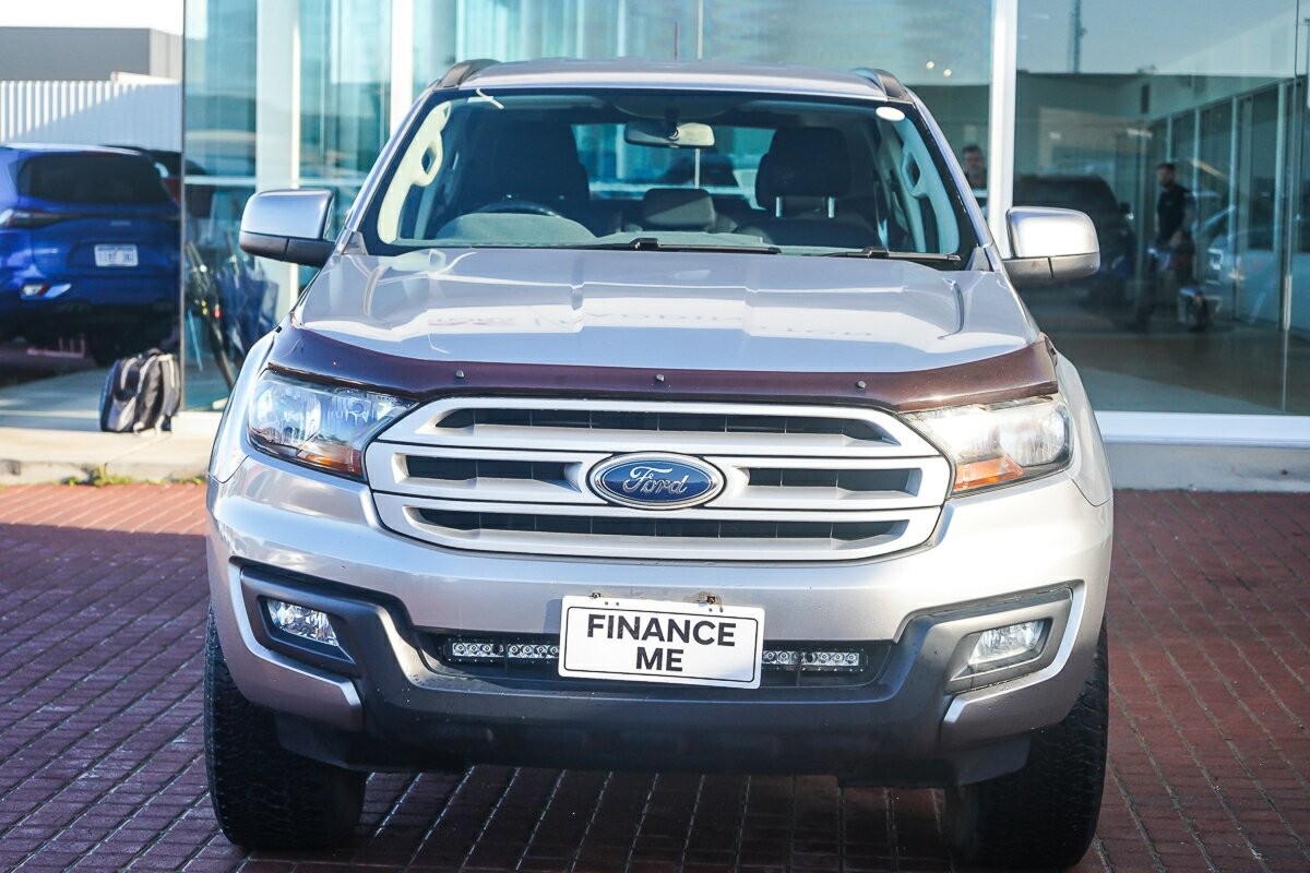 Ford Everest image 3