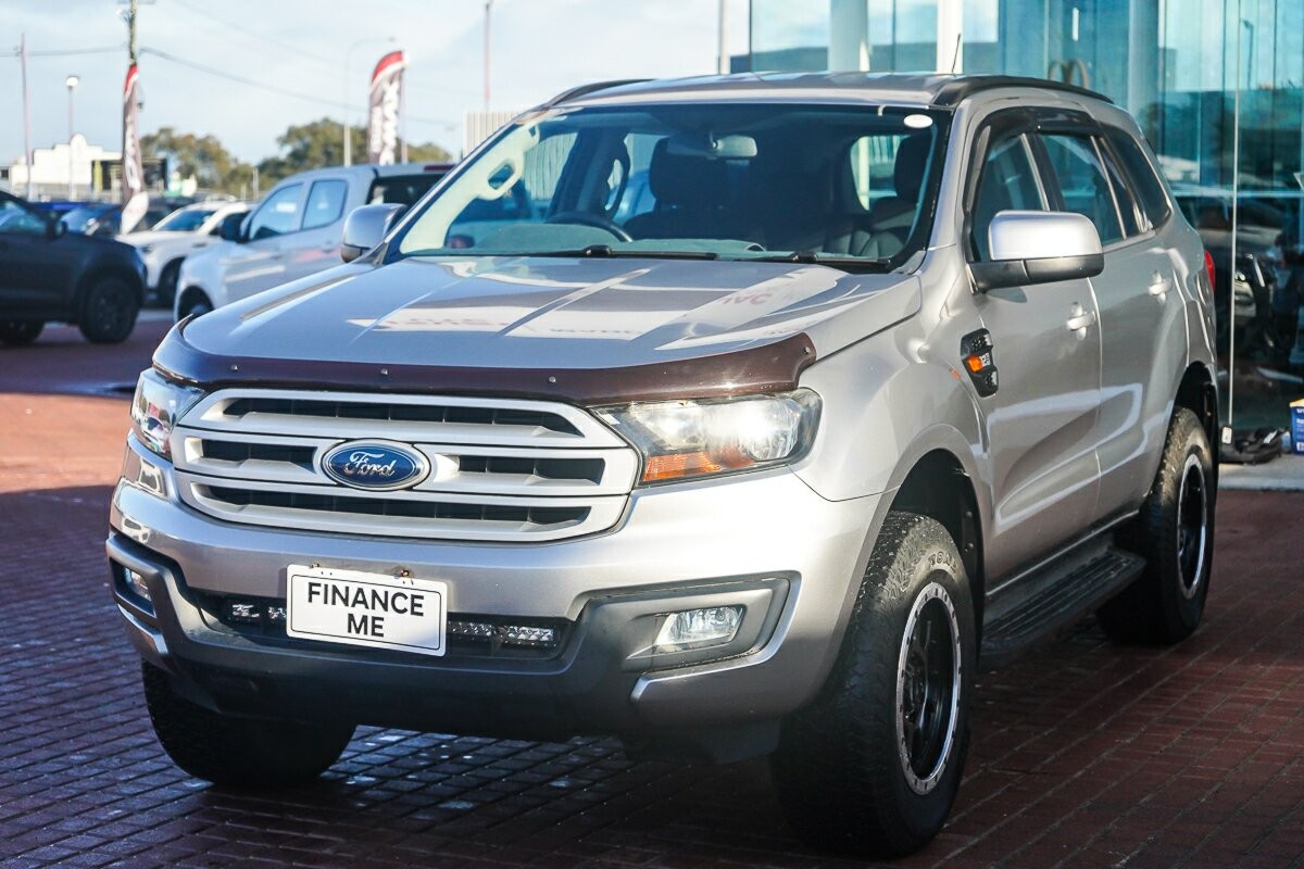 Ford Everest image 4