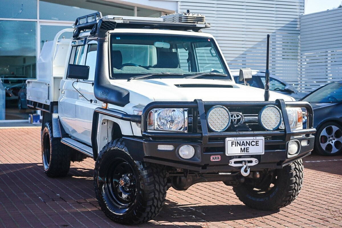 Toyota Landcruiser image 1