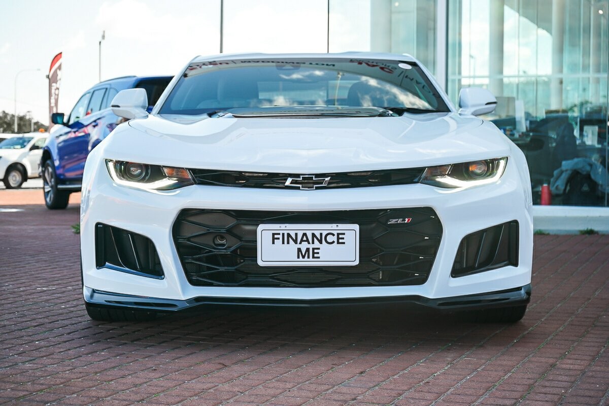 Chevrolet Camaro image 3