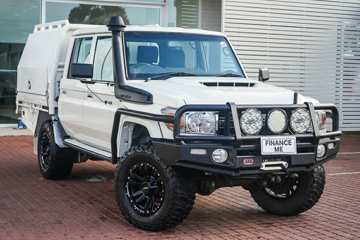 Toyota Landcruiser image 1