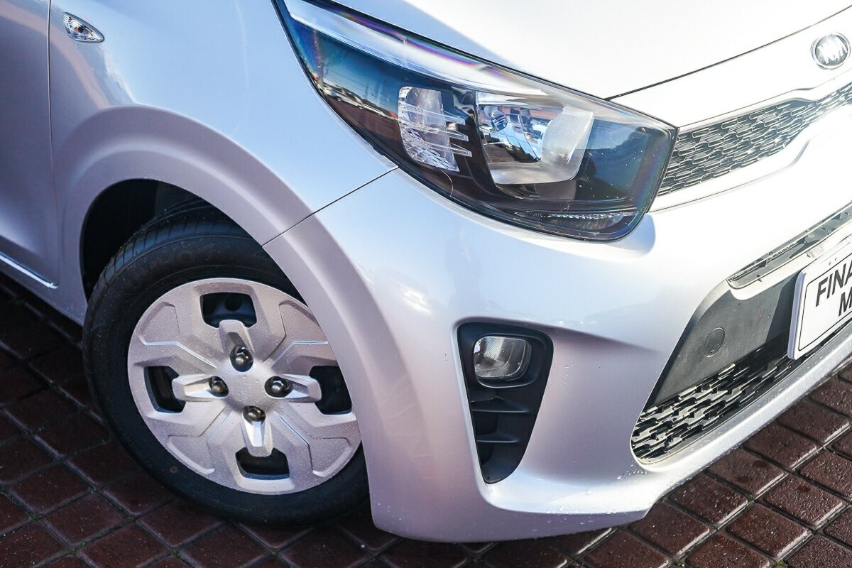 Kia Picanto image 2
