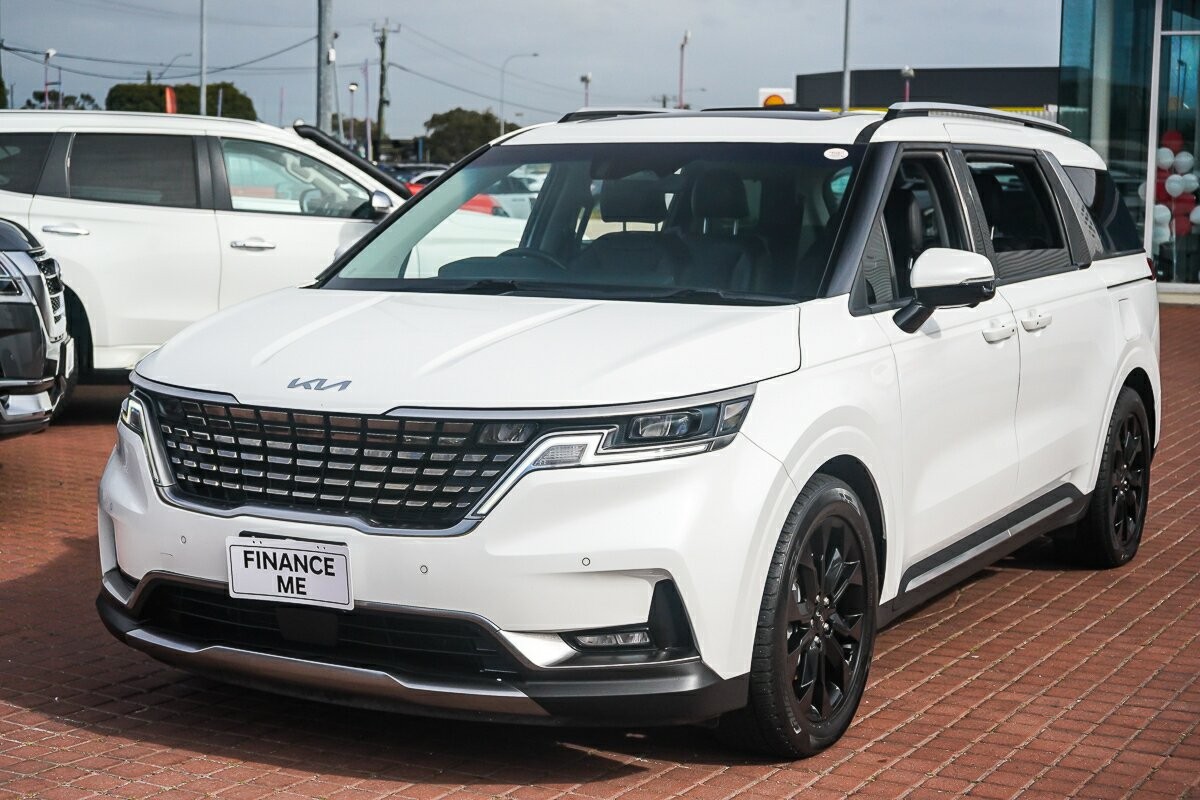 Kia Carnival image 4