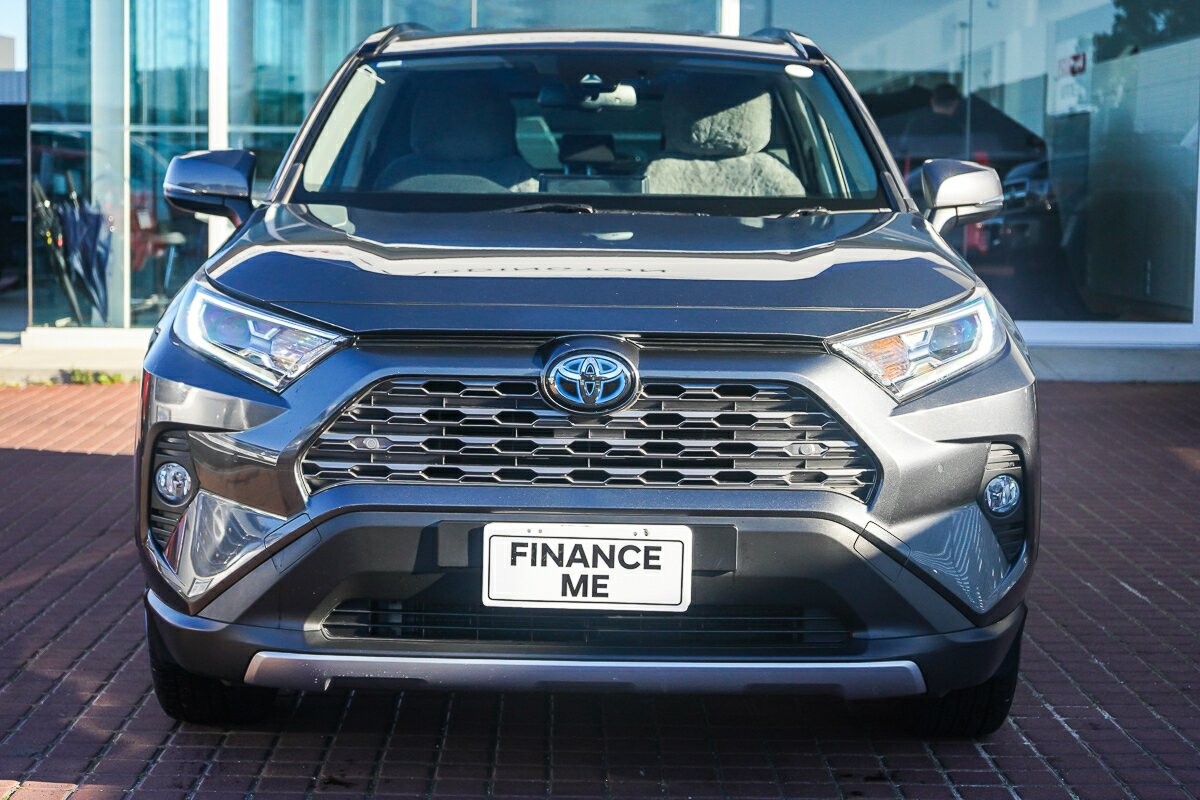 Toyota Rav4 image 3