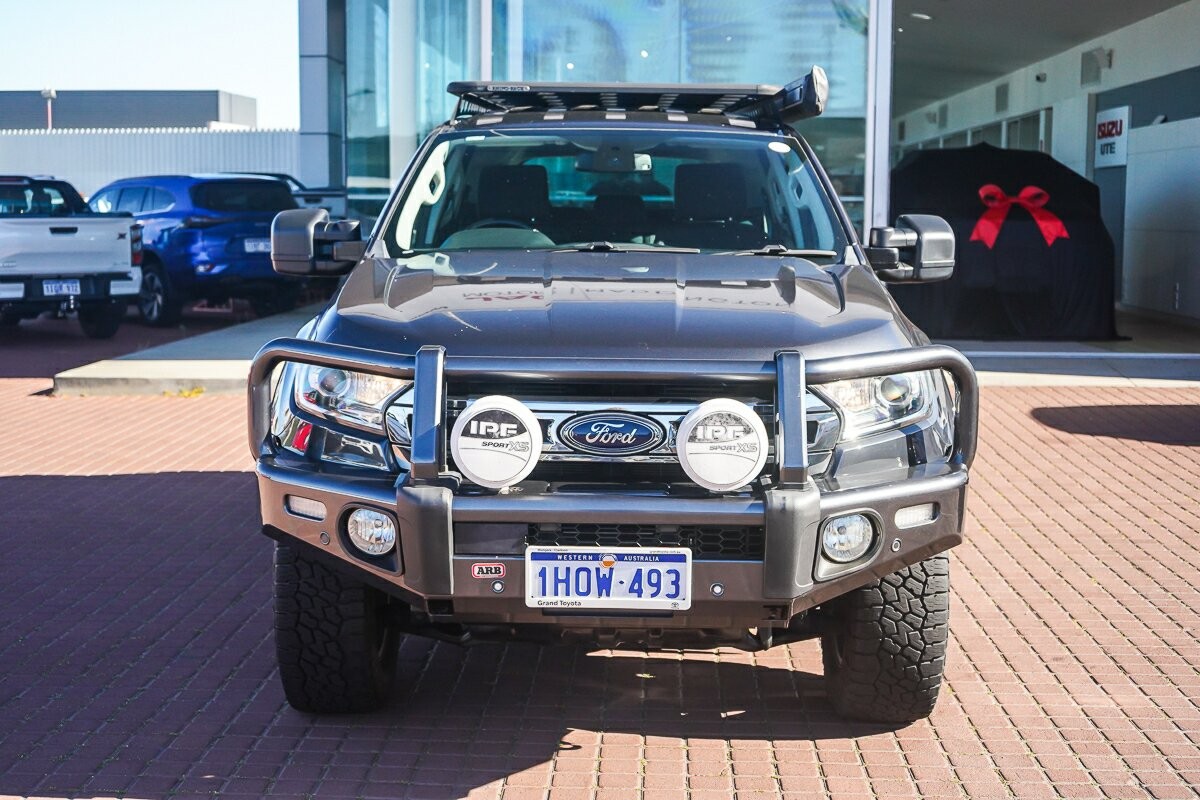 Ford Everest image 3