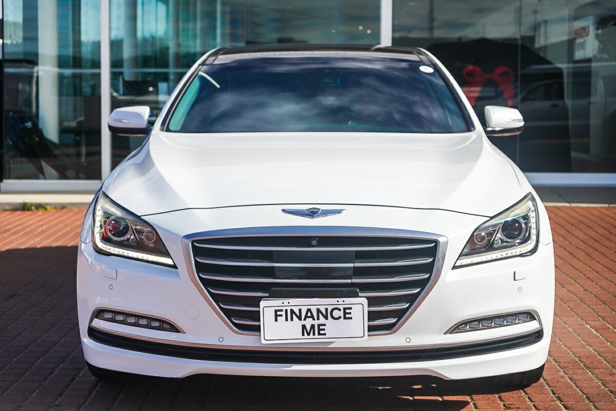 Hyundai Genesis image 3