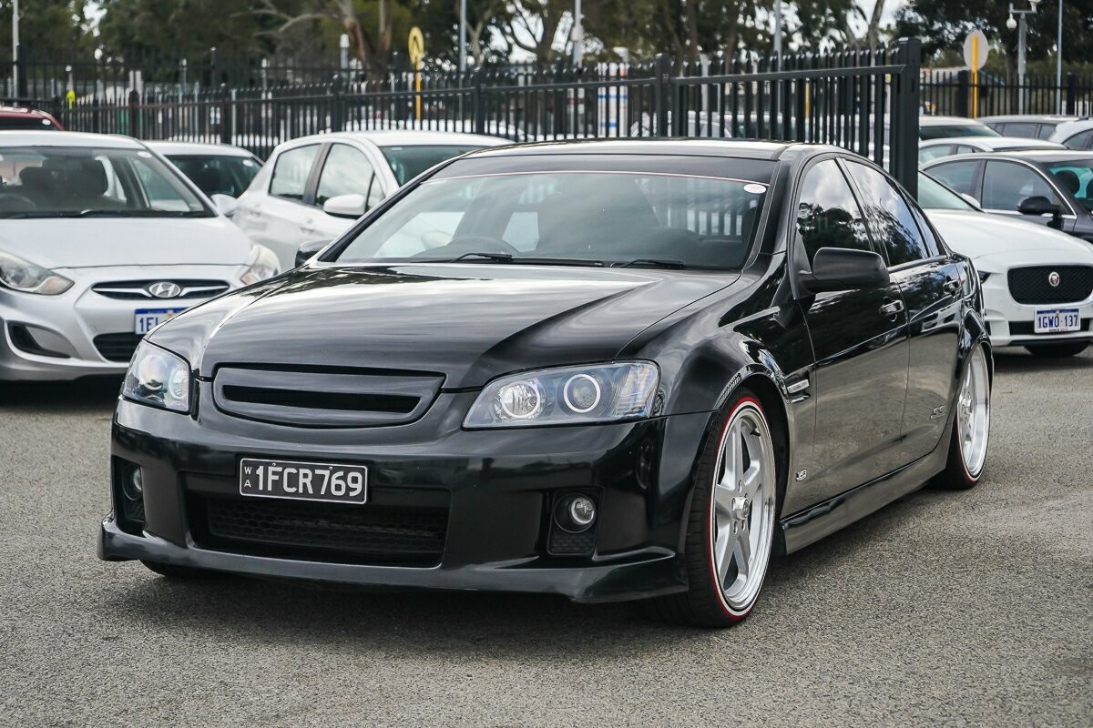 Holden Commodore image 4