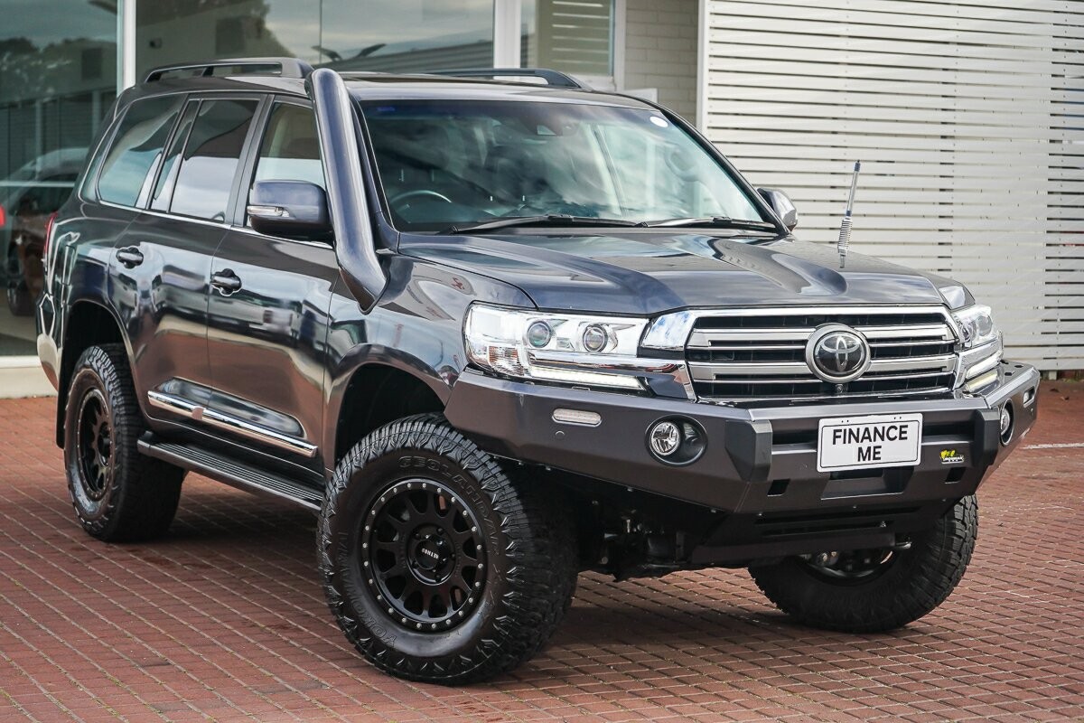 Toyota Landcruiser image 1