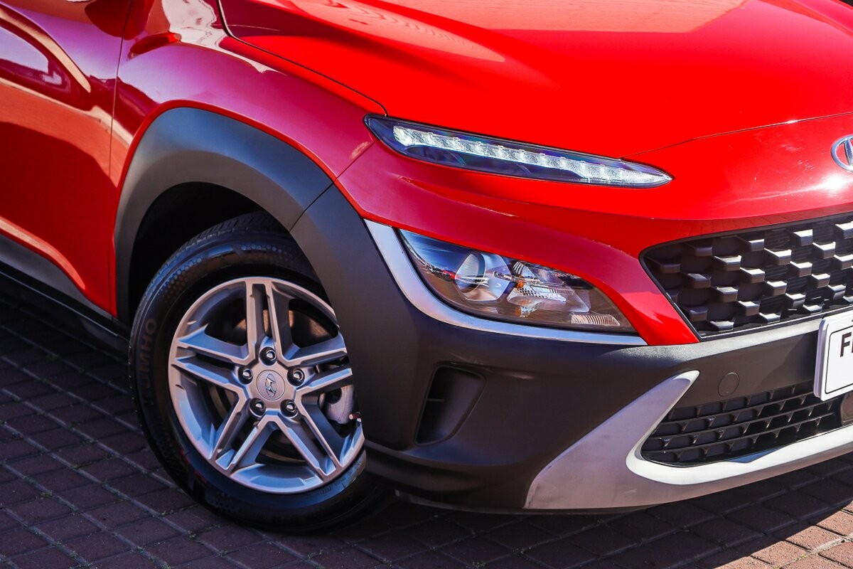 Hyundai Kona image 2