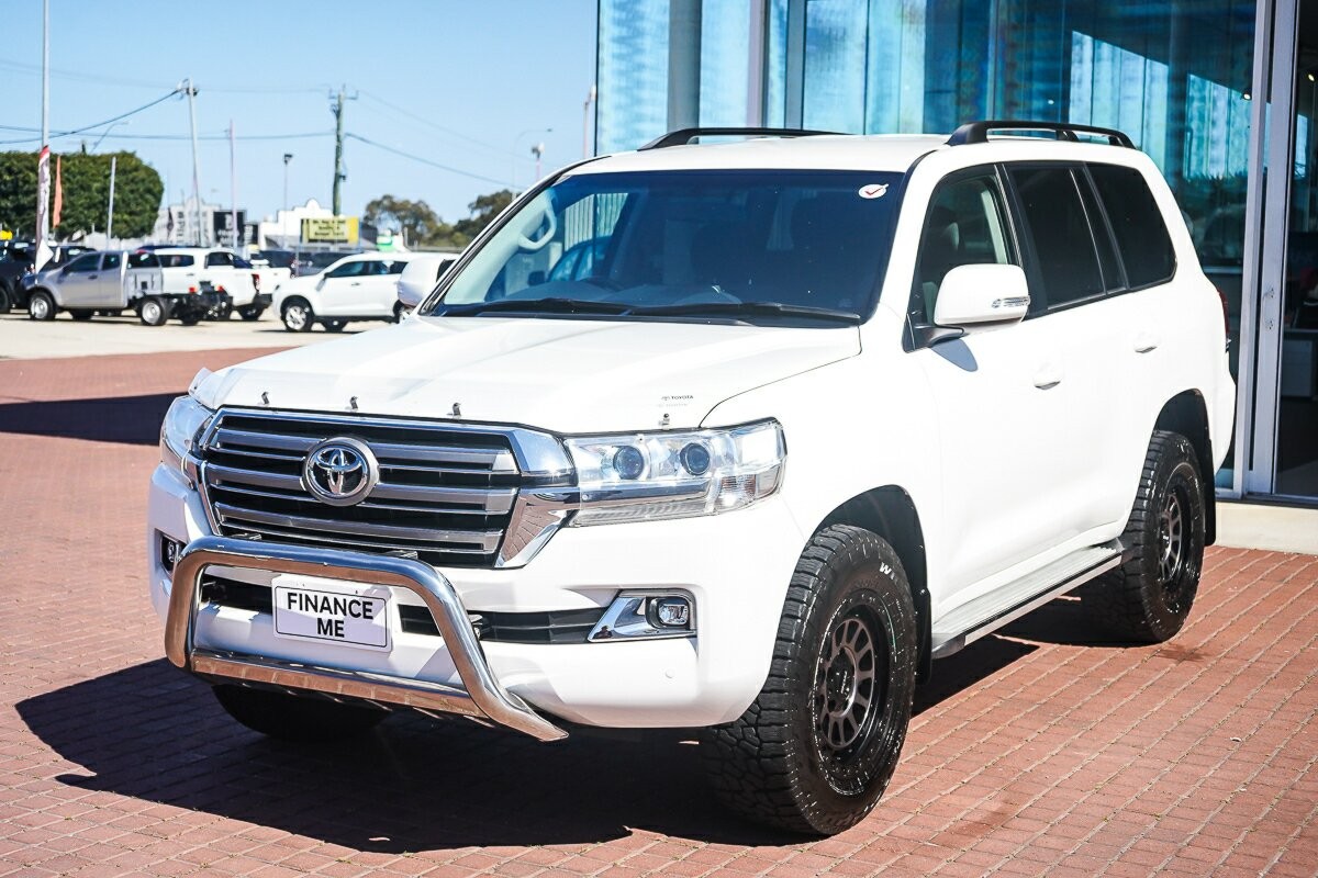Toyota Landcruiser image 4