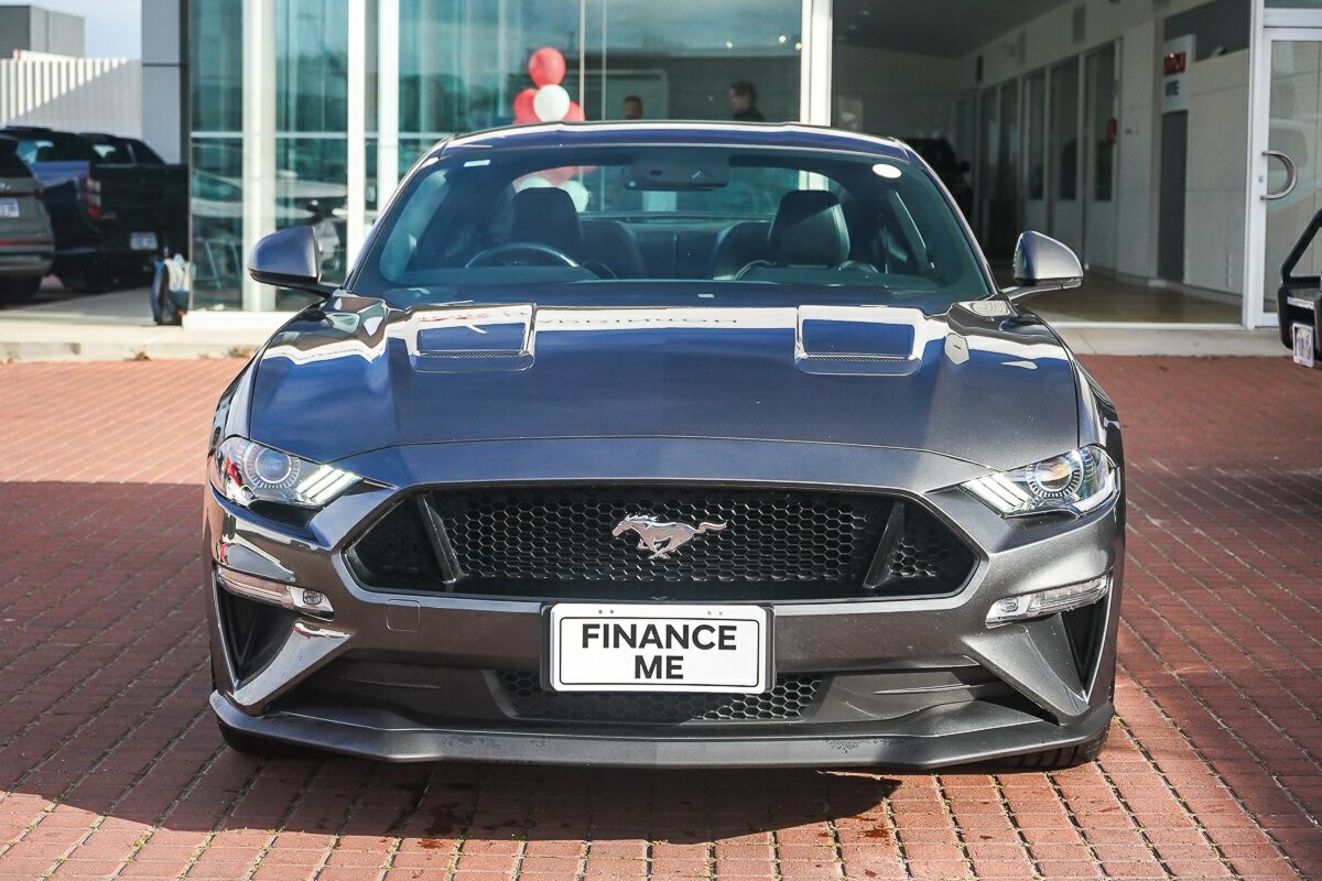 Ford Mustang image 3