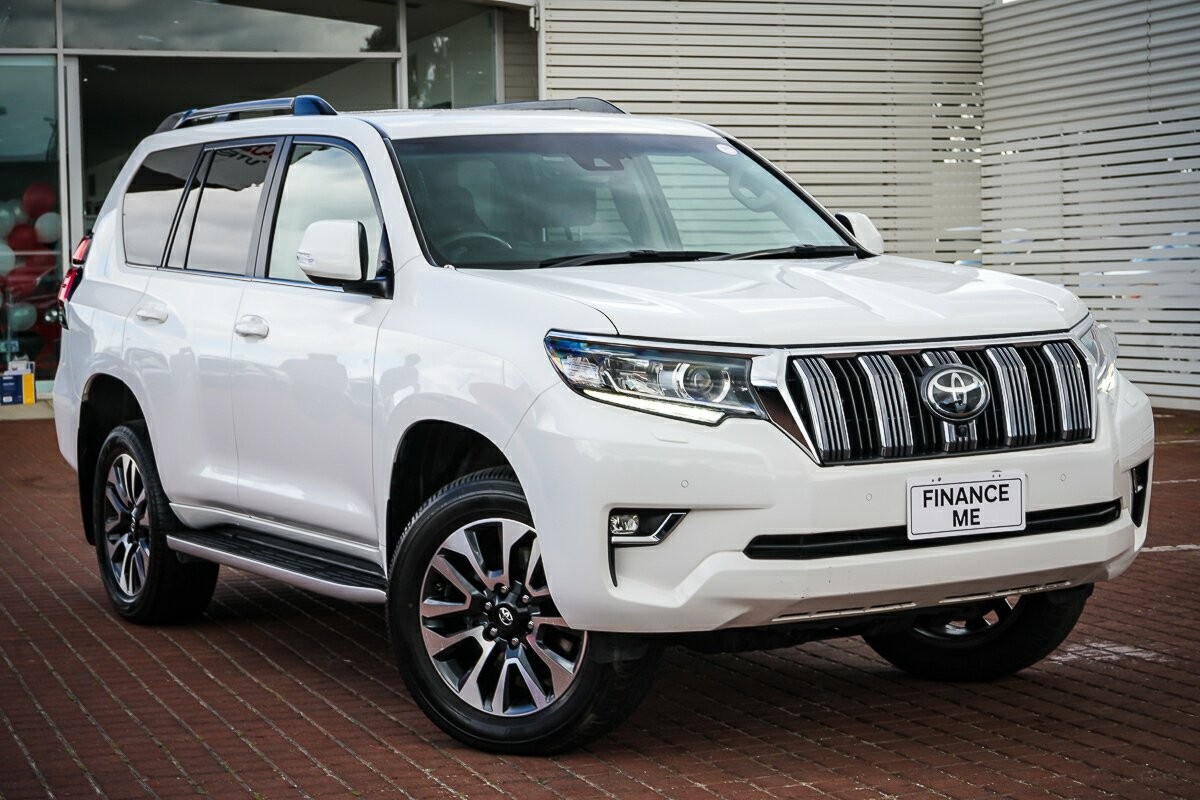 Toyota Landcruiser Prado image 1