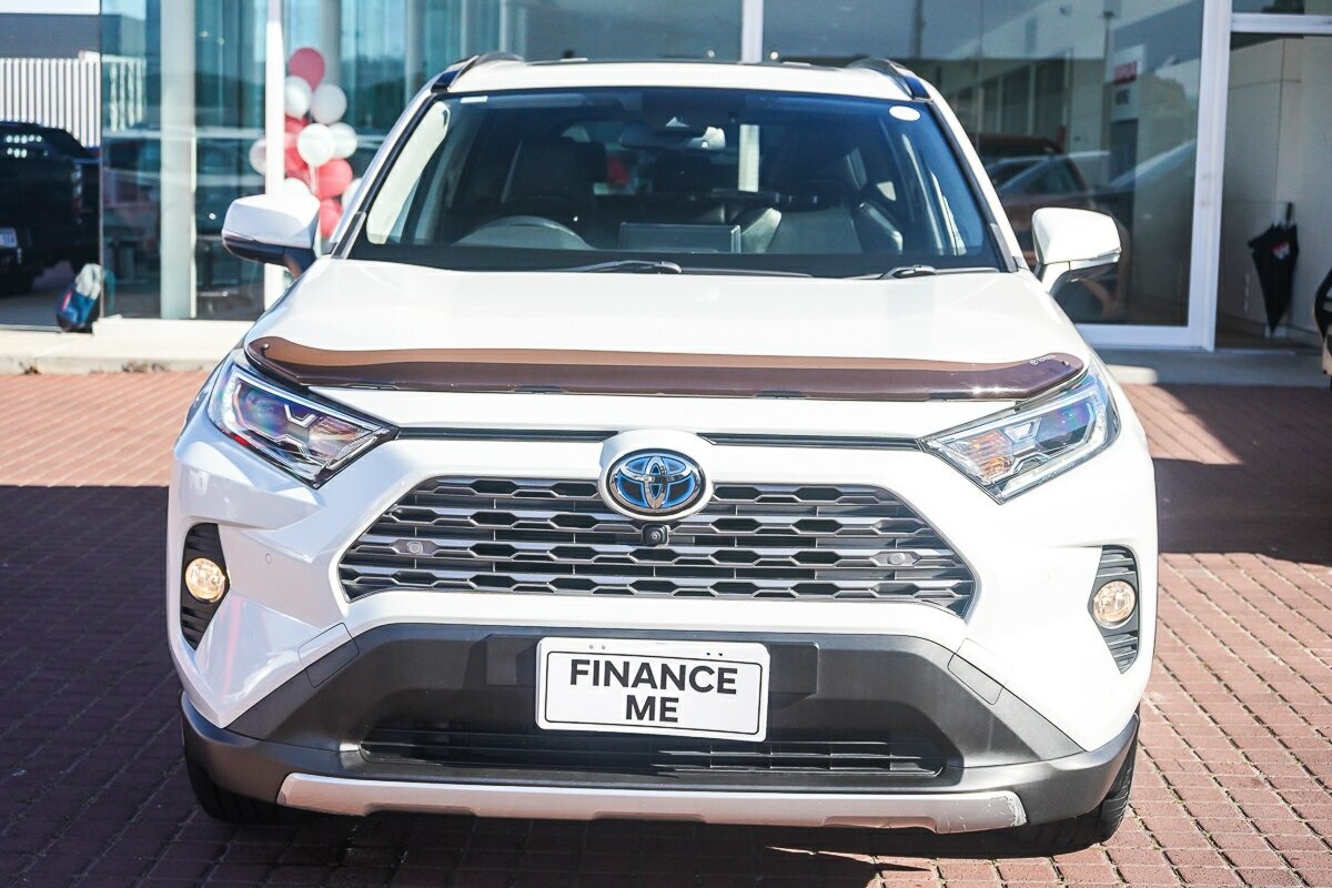 Toyota Rav4 image 3