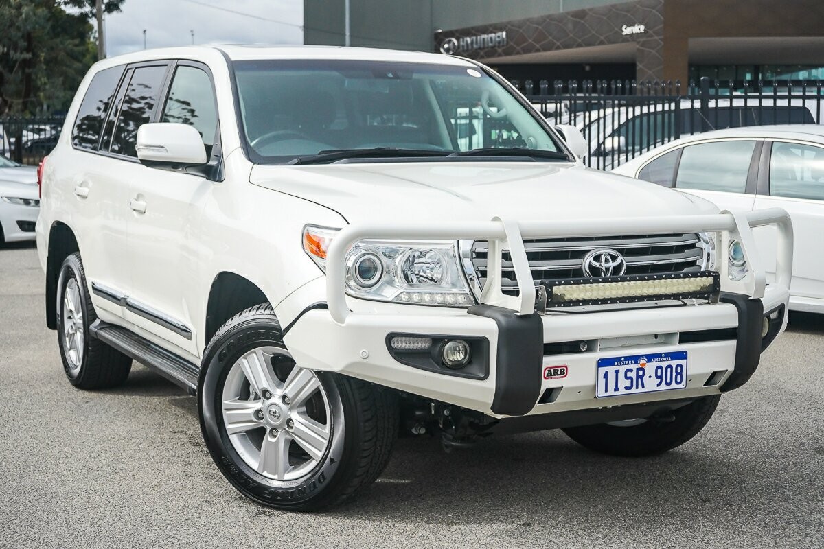 Toyota Landcruiser image 1