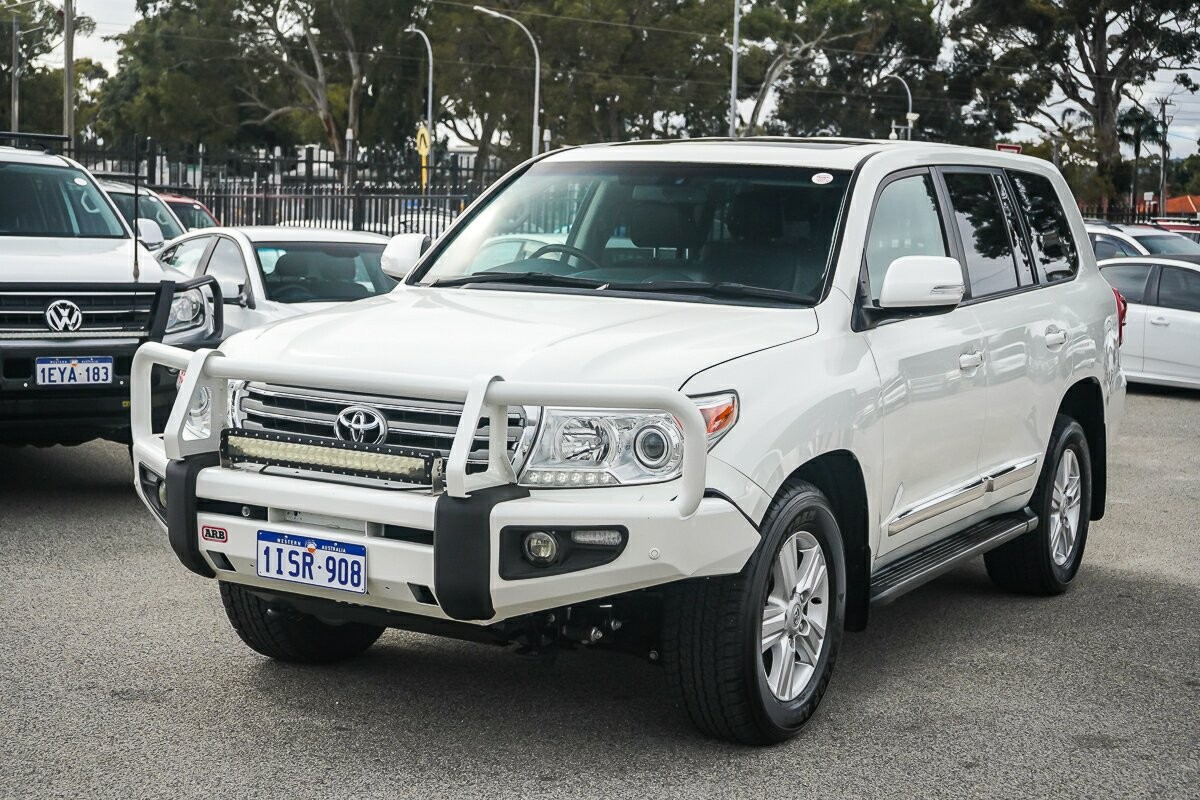 Toyota Landcruiser image 4