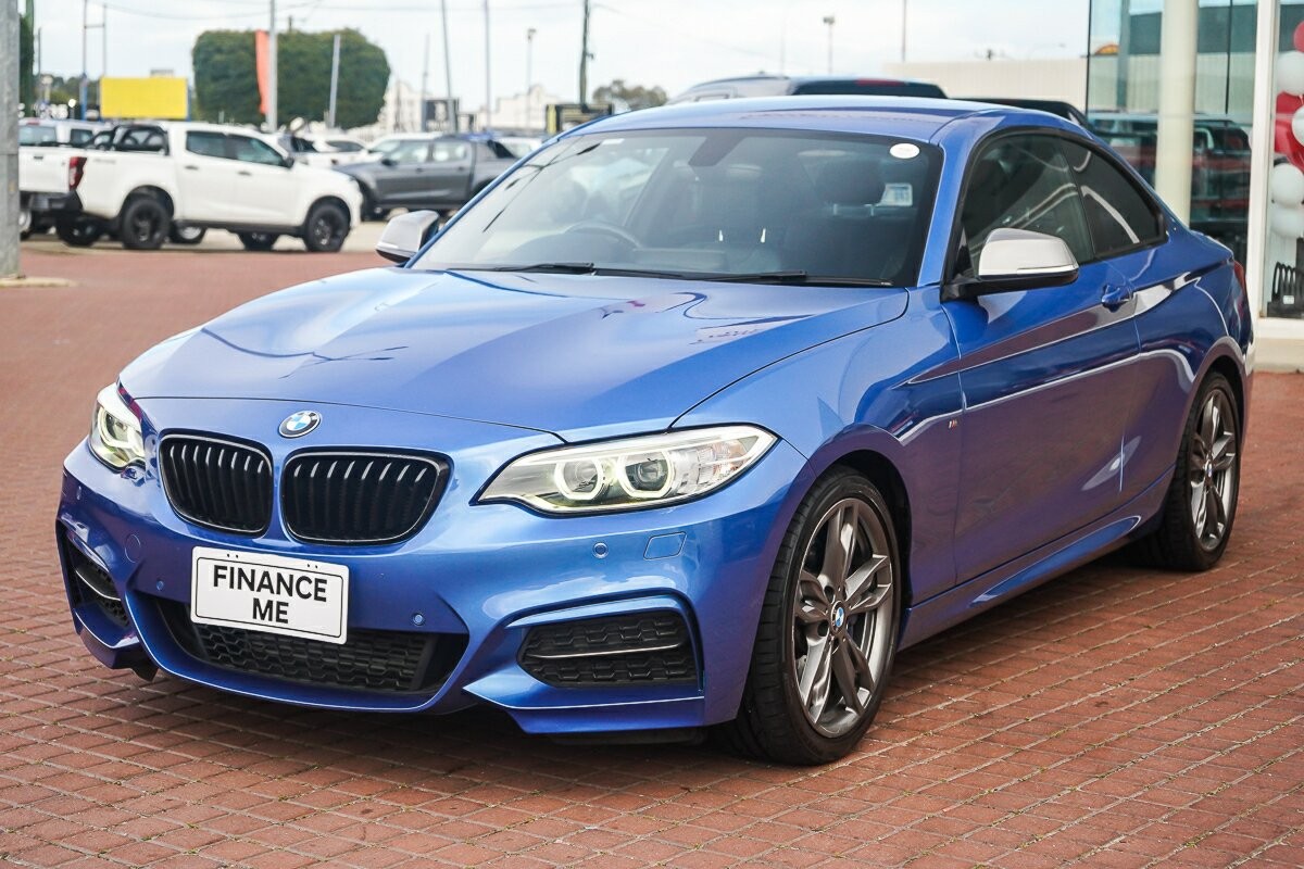 BMW 2 Series image 4