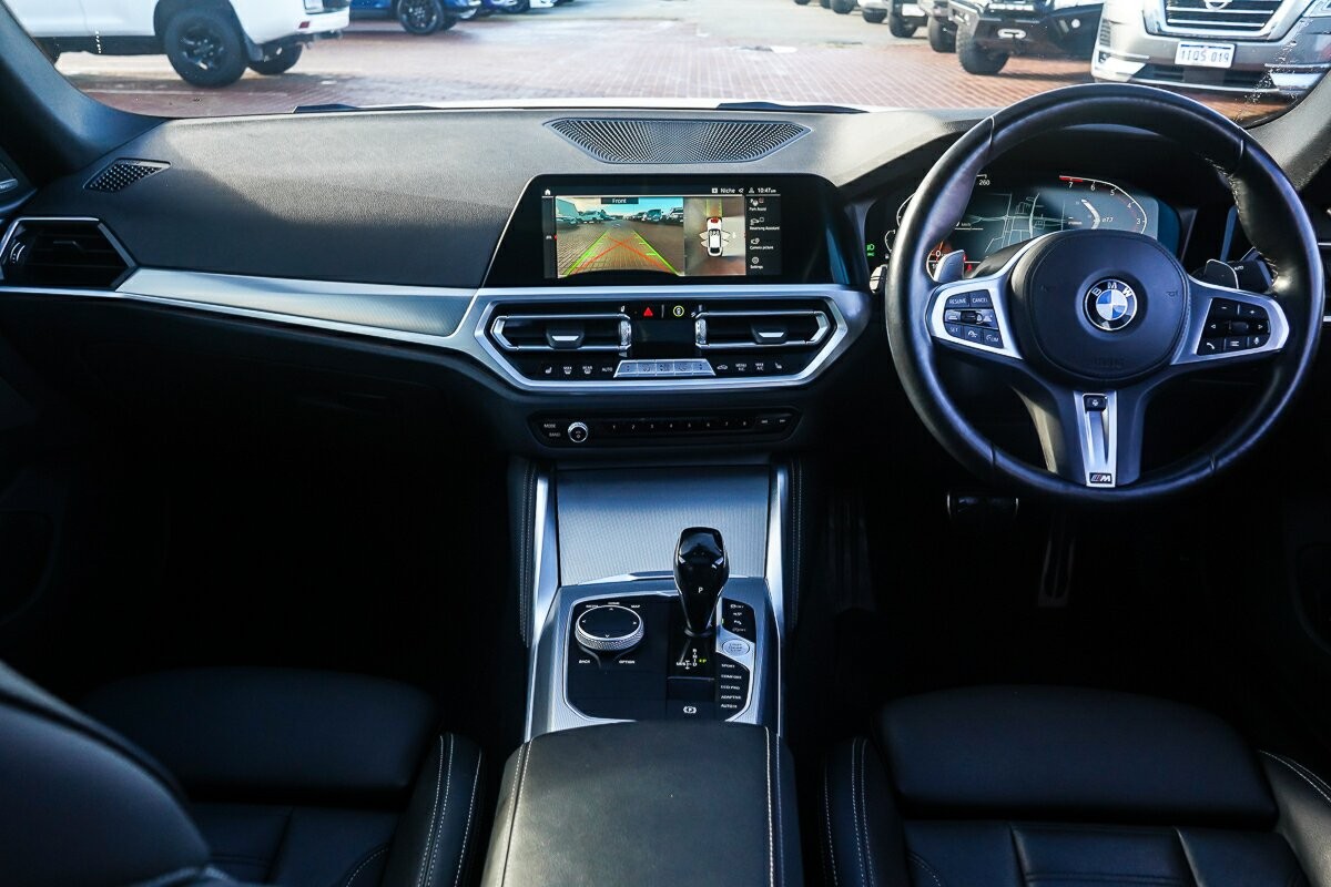 BMW 4 Series image 3