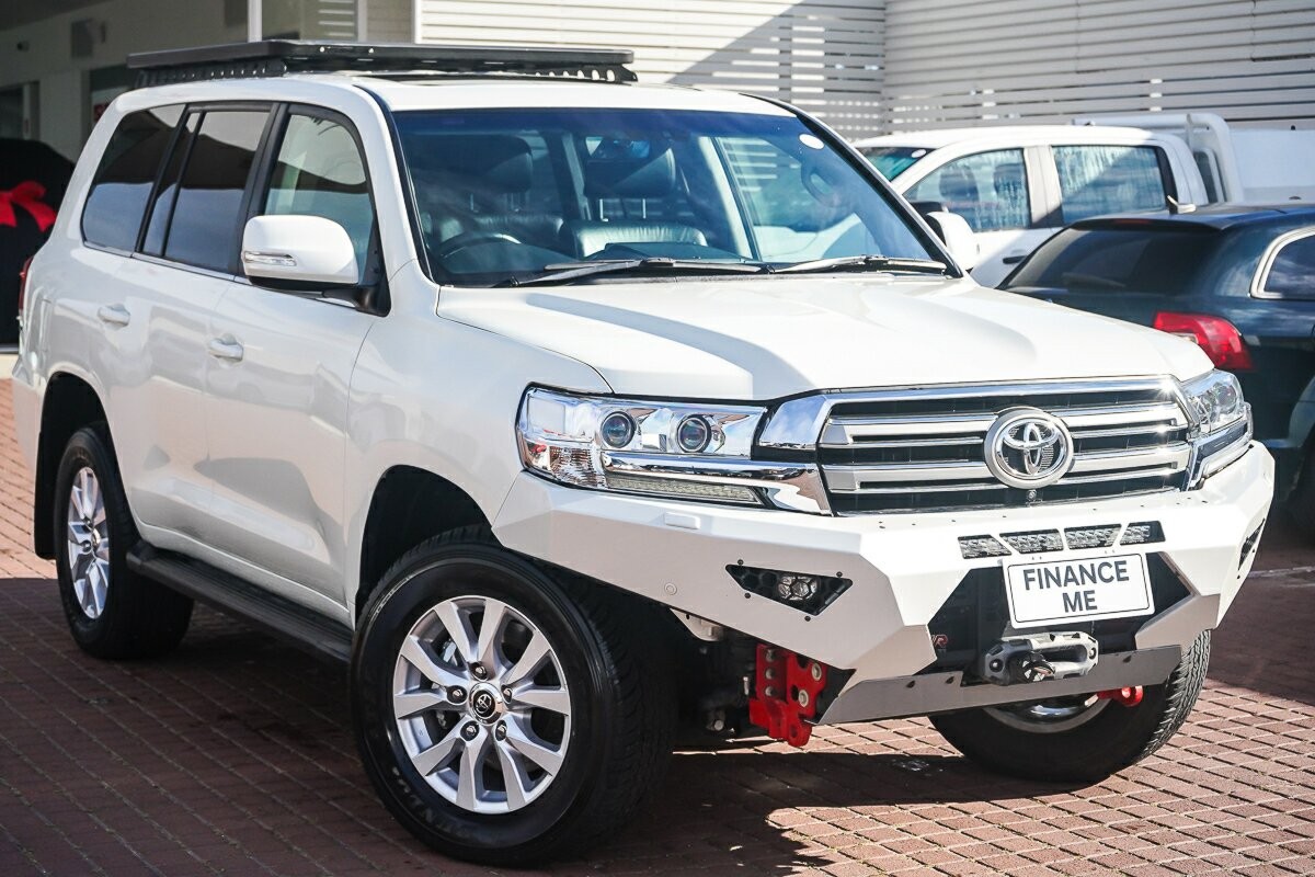 Toyota Landcruiser image 1