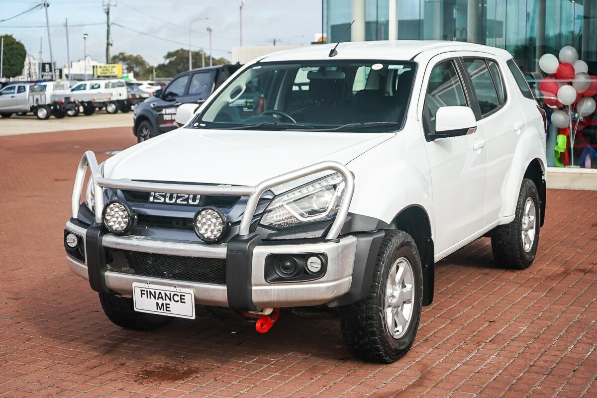 Isuzu Mu-x image 4