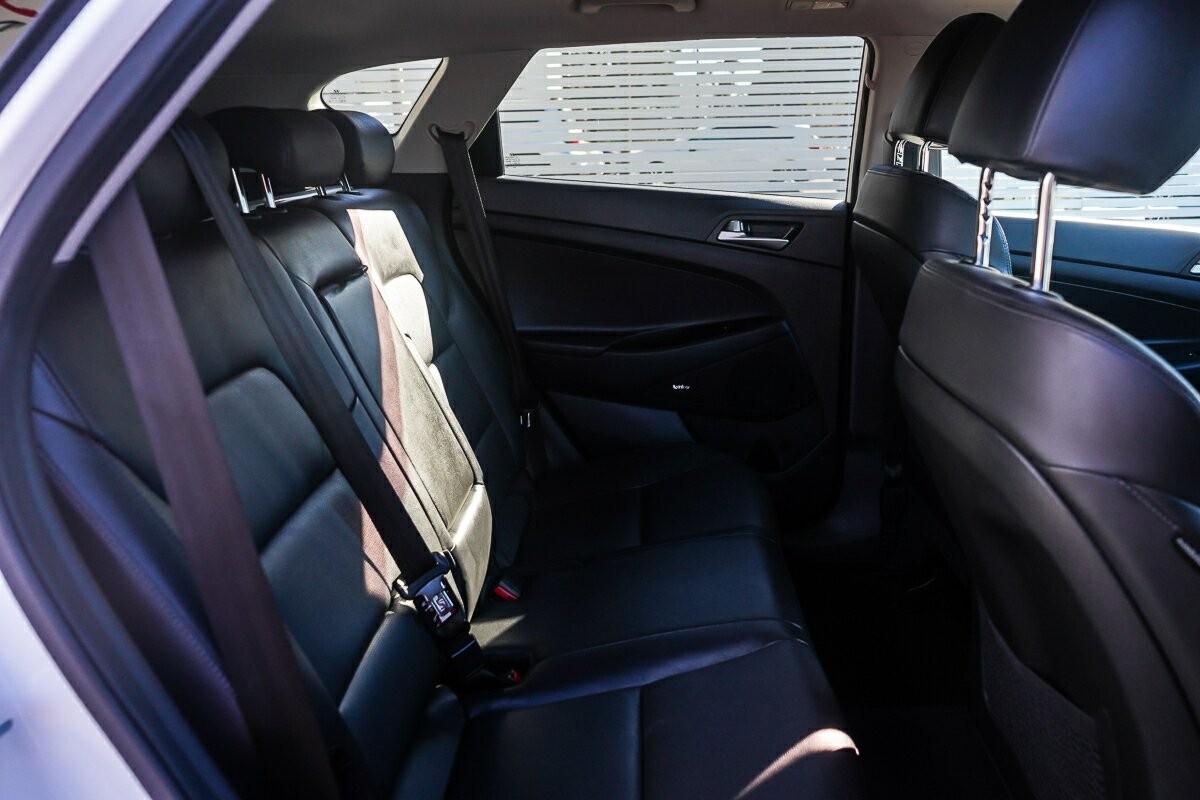 Hyundai Tucson image 2