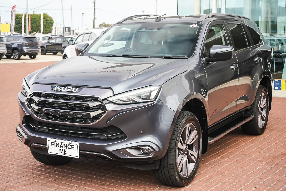 Isuzu Mu-x image 4
