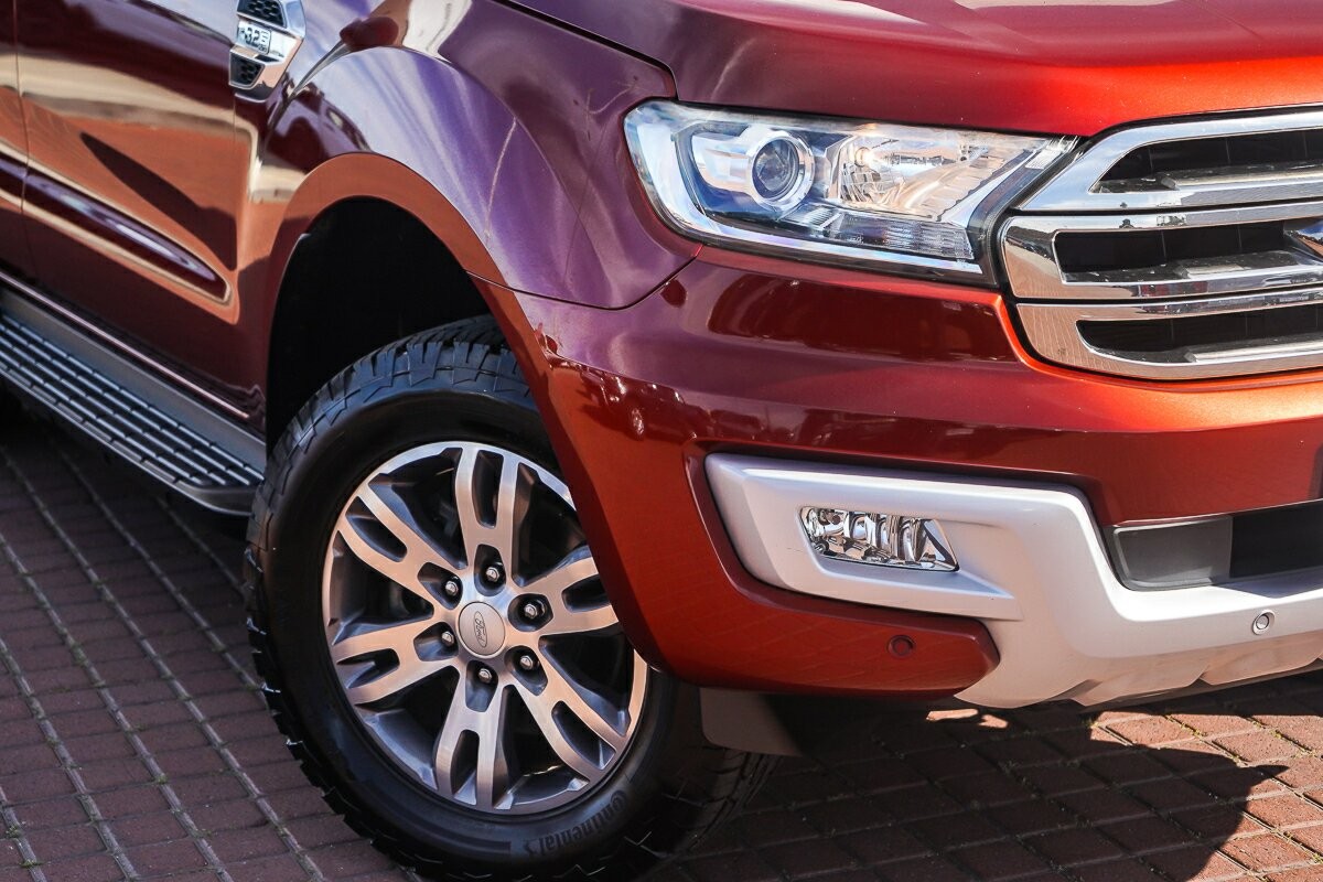 Ford Everest image 2