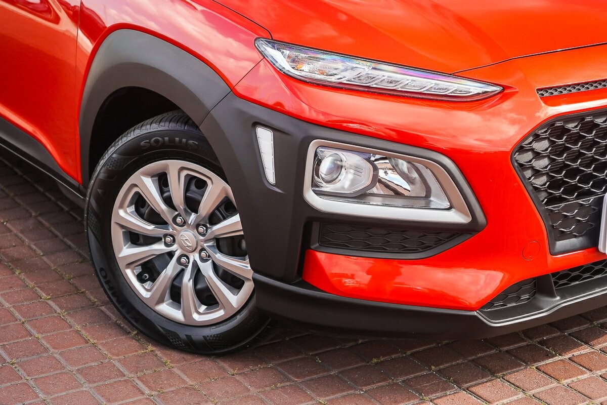 Hyundai Kona image 2