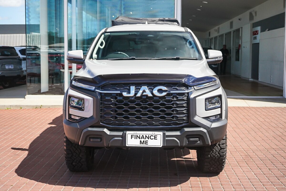 Jac T9 image 3