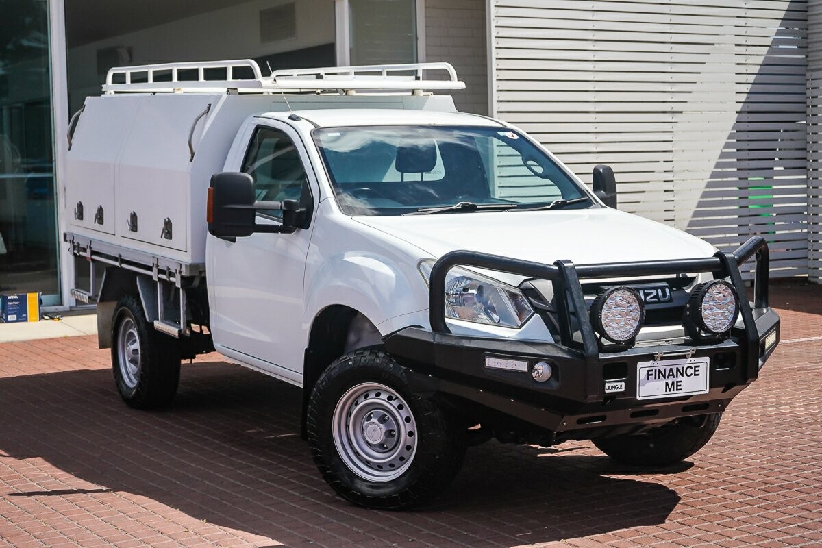 Isuzu D-max image 1
