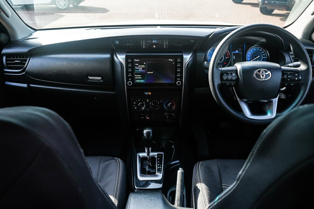 Toyota Fortuner image 4