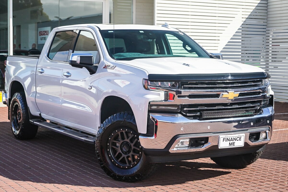 Chevrolet Silverado image 1
