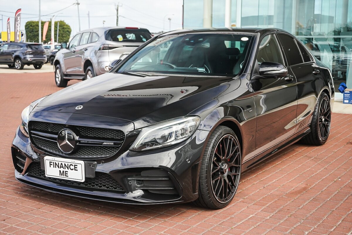 Mercedes Benz C-class image 3