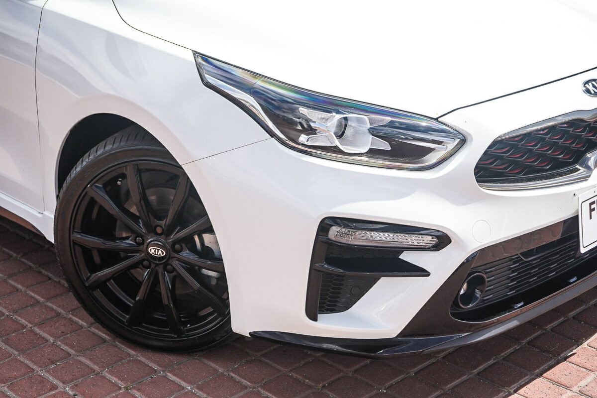 Kia Cerato image 2