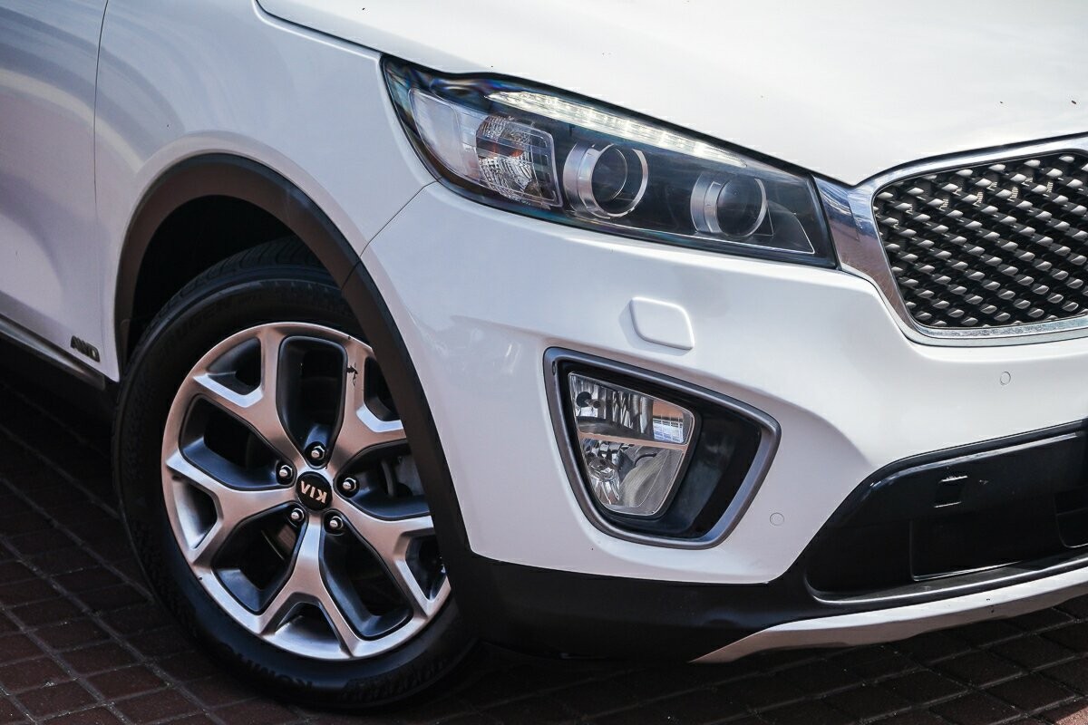 Kia Sorento image 2