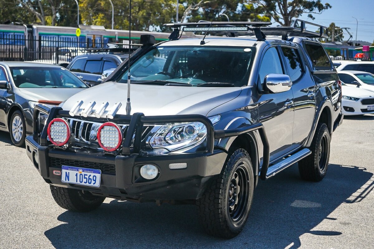 Mitsubishi Triton image 4