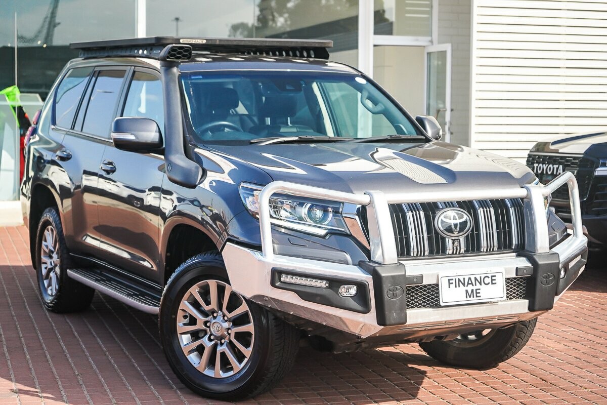 Toyota Landcruiser Prado image 1