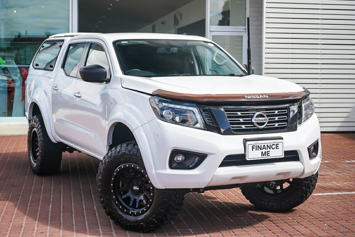 Nissan Navara image 1