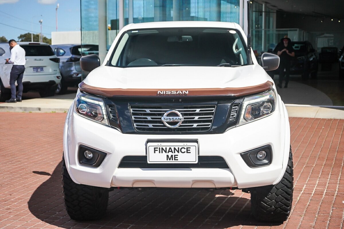 Nissan Navara image 3