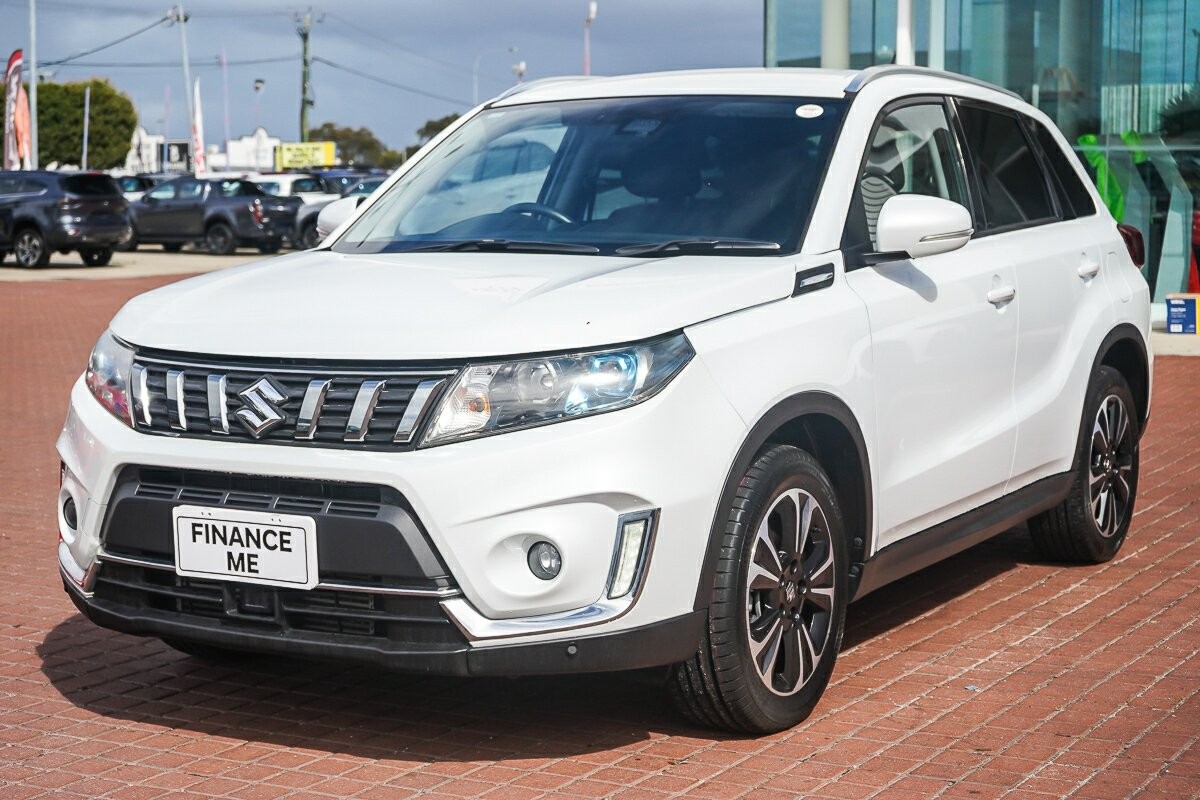 Suzuki Vitara image 4